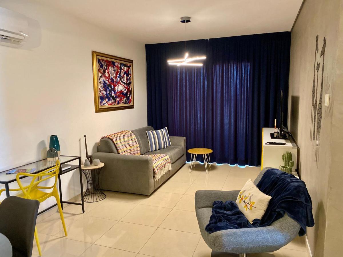 Fat Cow Apartment 101 Larnaca Eksteriør billede